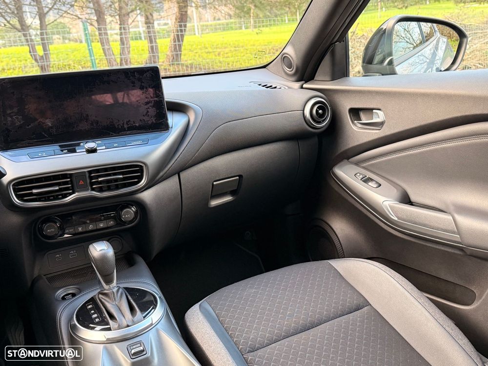 Nissan Juke 1.0 DIG-T N-Connecta NAV. DCT - 26