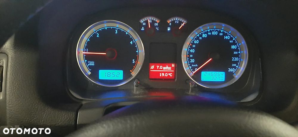 Volkswagen Golf 1.9 TDI Comfortline - 7