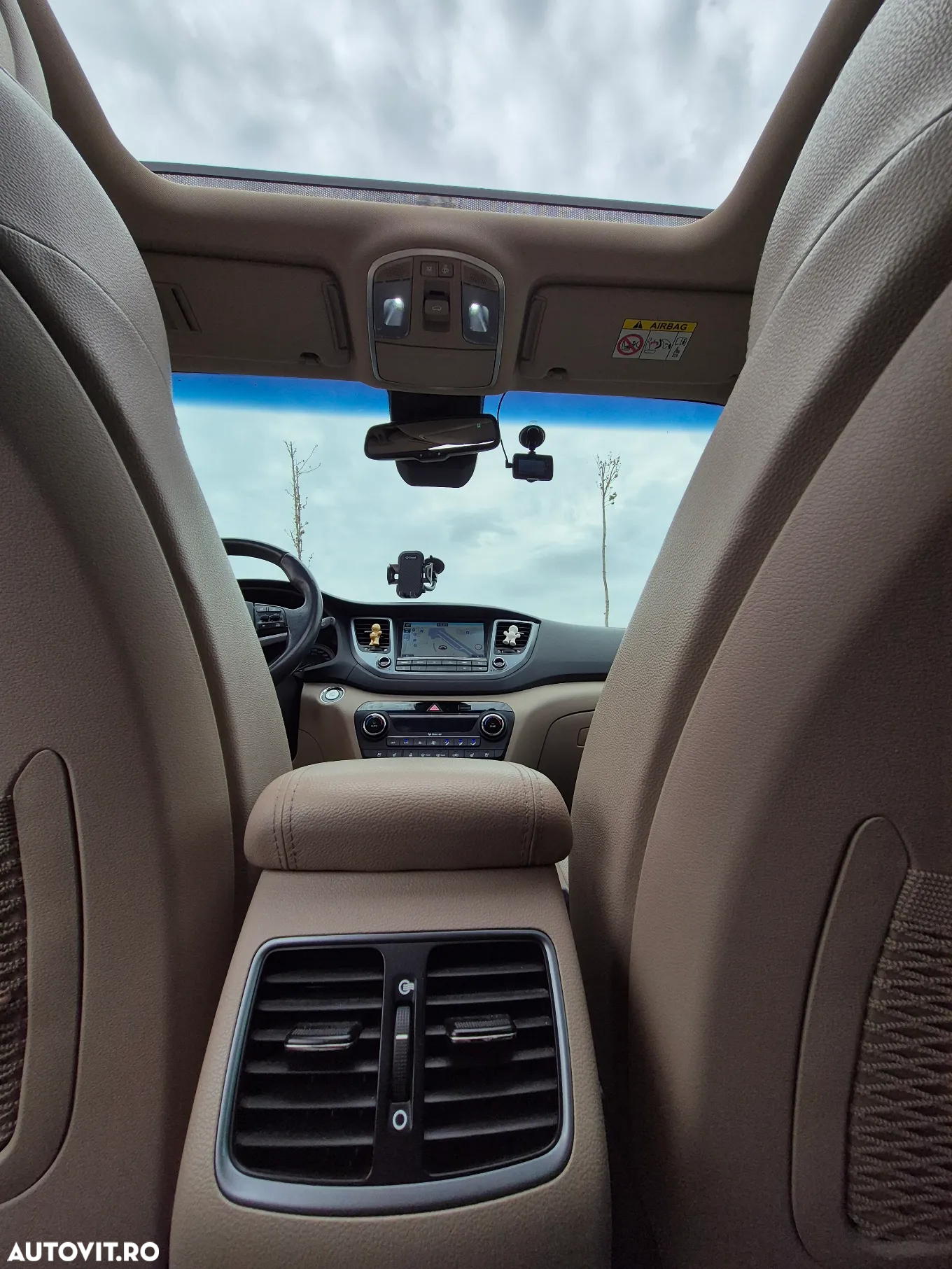 Hyundai Tucson 2.0 CRDI 4WD 6AT Luxury Pack+ - 6