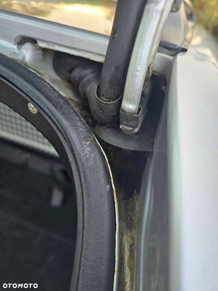 Mercedes-Benz W124 (1984-1993) - 21