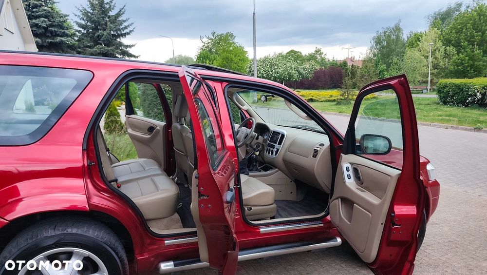 Ford Maverick 2.3 - 34