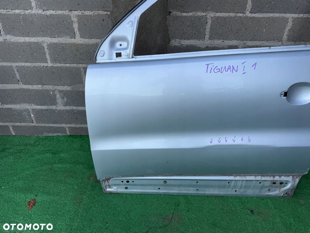 VW TIGUAN I 1 5N0 DRZWI LEWE PRZEDNIE LEWY PRZÓD - 4