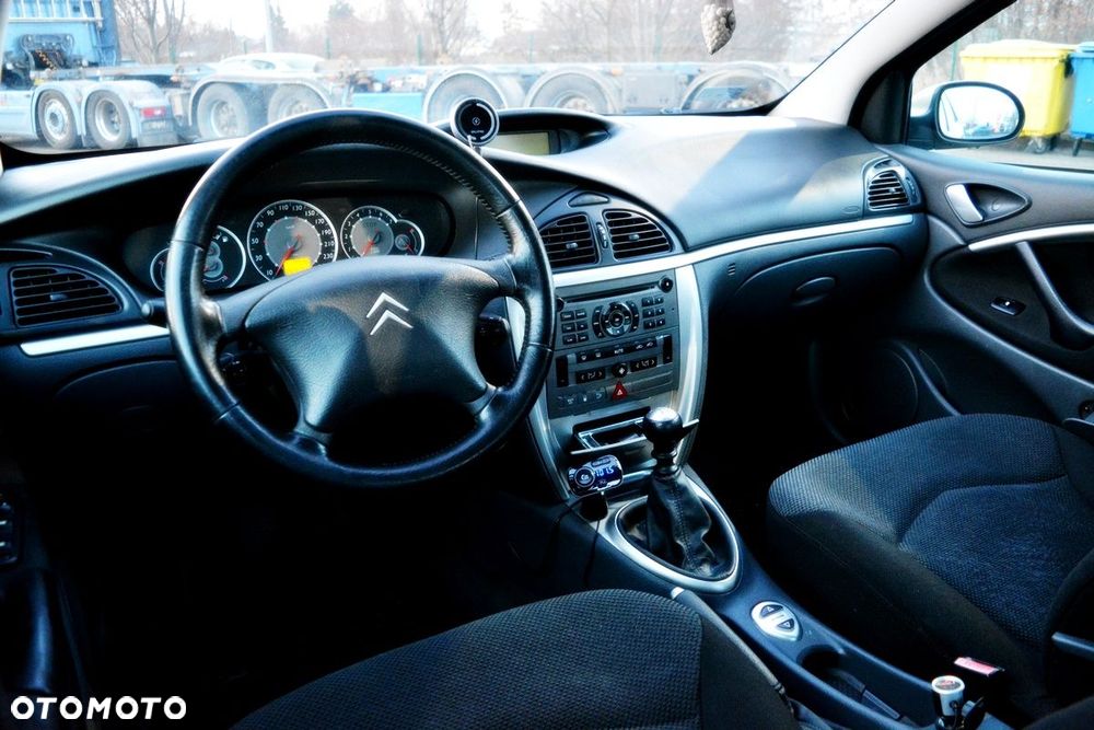 Citroën C5 HDi 135 Exclusive - 5