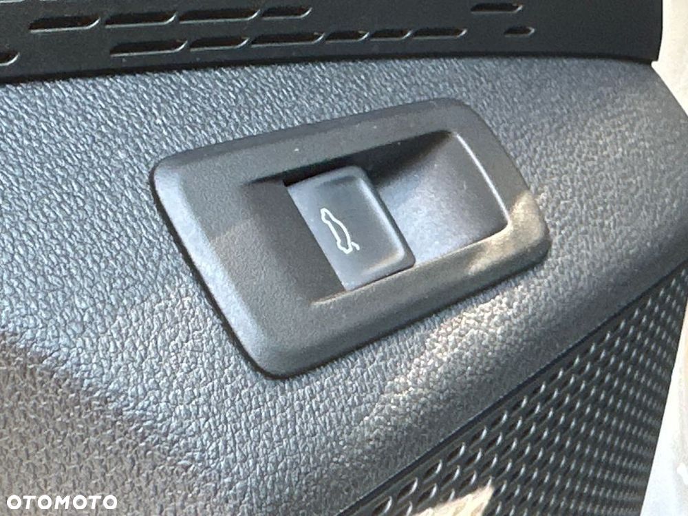 Skoda Octavia 1.5 TSI mHEV Selection DSG - 15