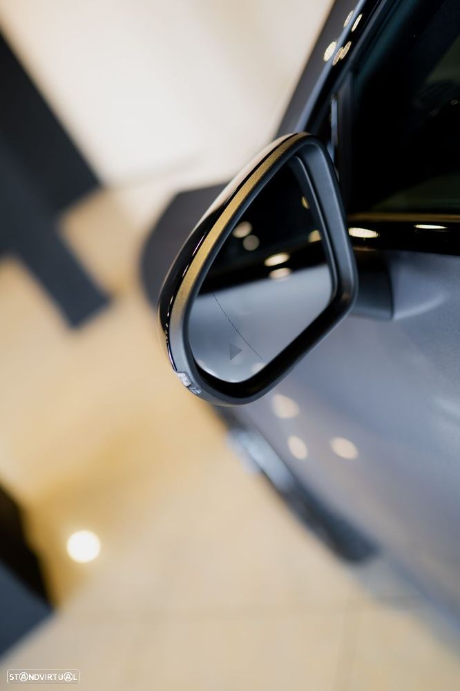 Mercedes-Benz CLA 250 e Shooting Brake AMG Line - 16