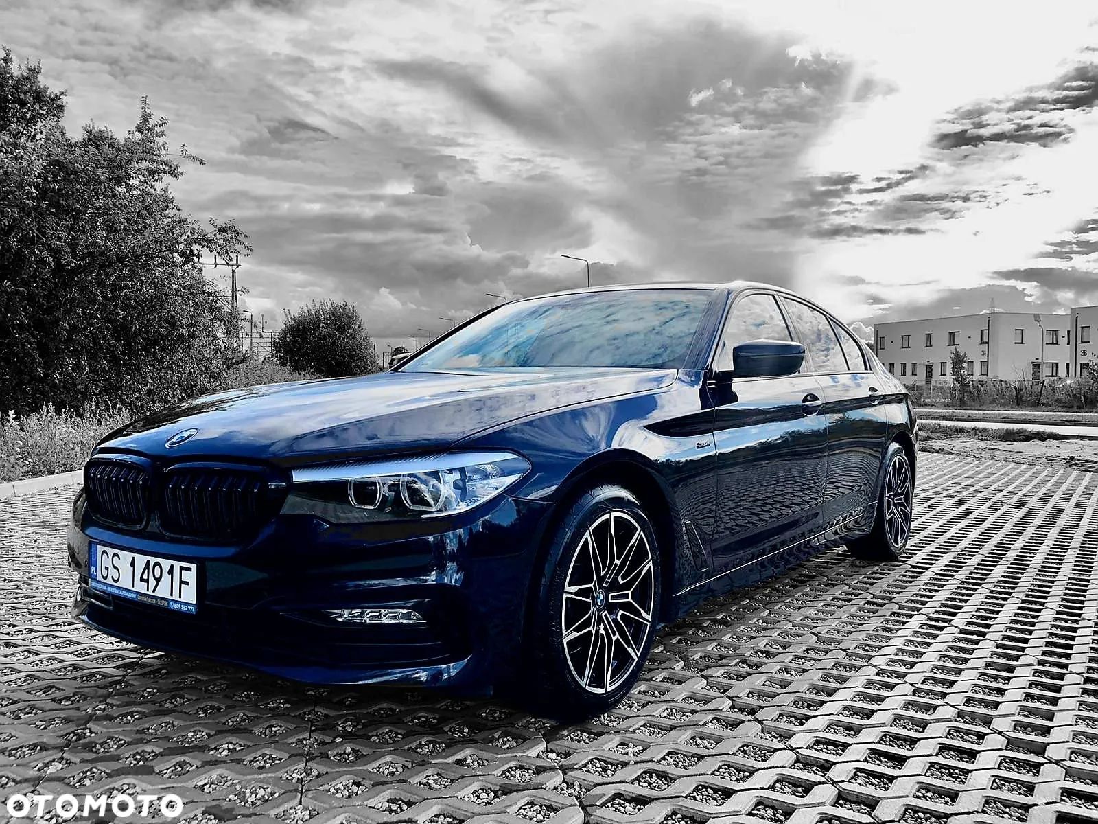 BMW Seria 5 520d Sport Line - 1