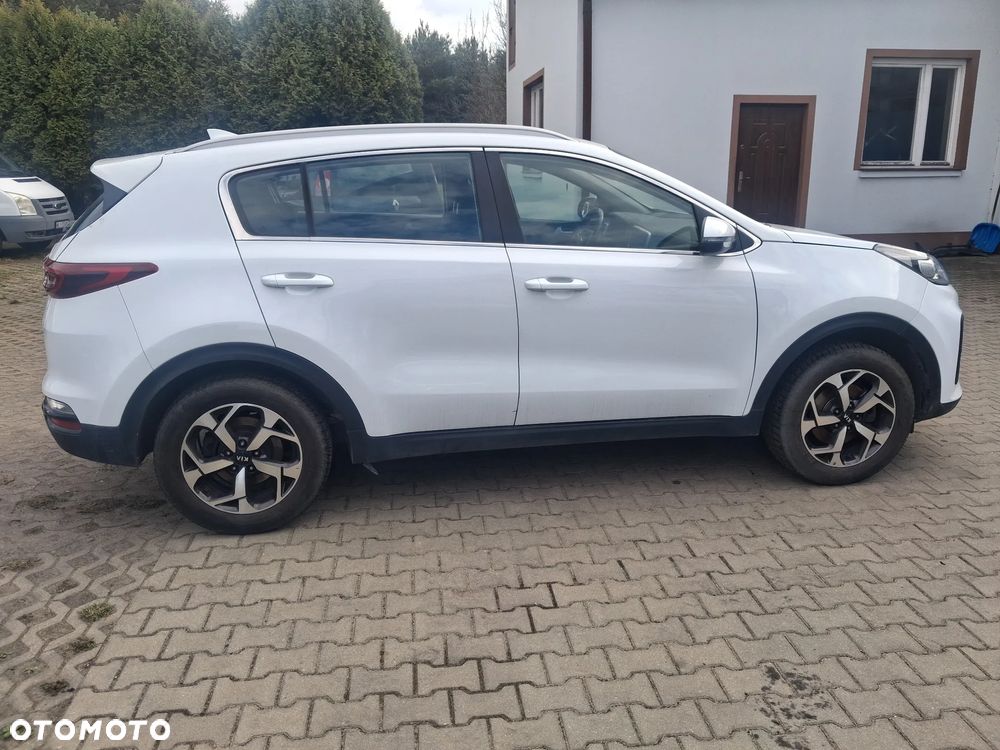 Kia Sportage 1.6 GDI 2WD Black Edition - 9