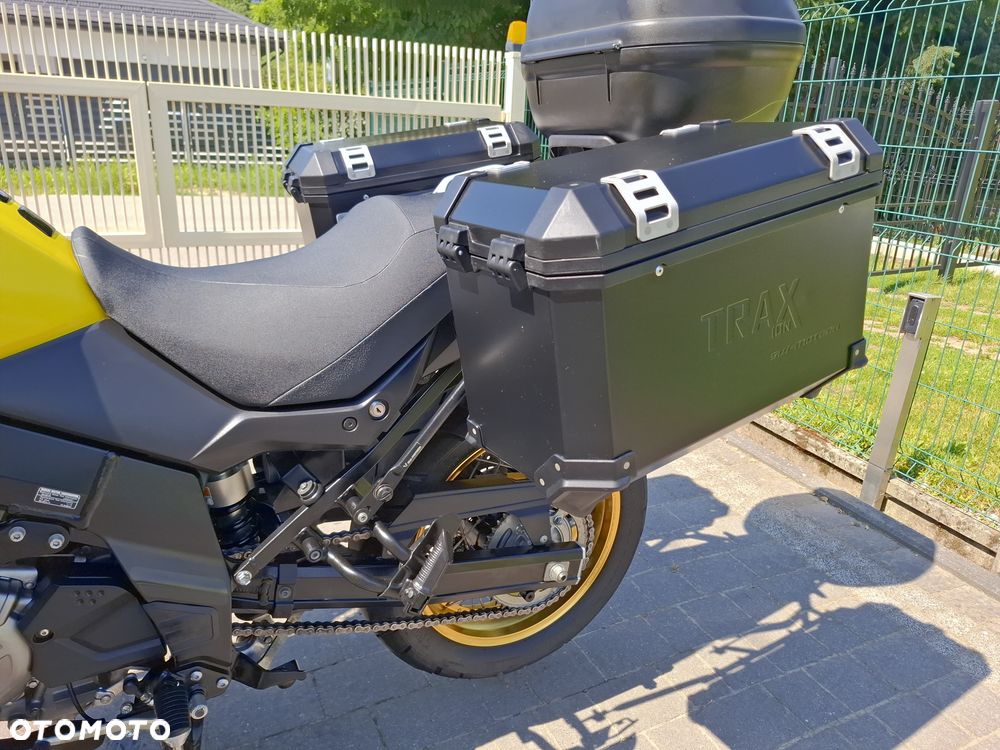 Suzuki V-STROM - 15