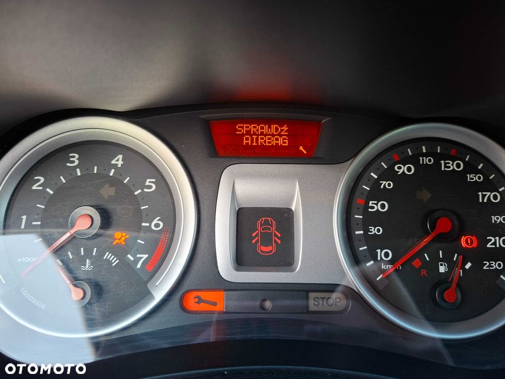Renault Clio - 7
