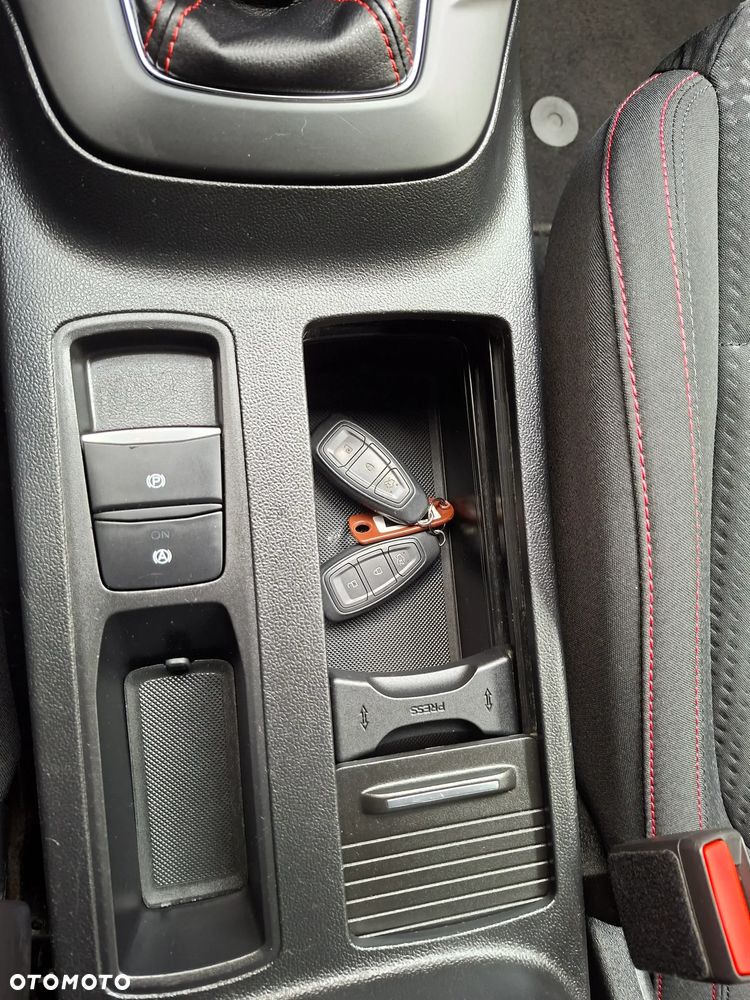 Ford Focus 2.0 EcoBlue ST-Line - 20