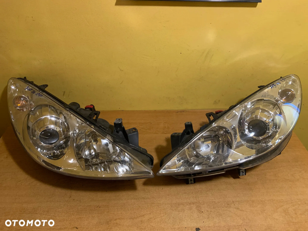 PEUGEOT 307 LIFT LAMPA  LEWA PRZEDNIA