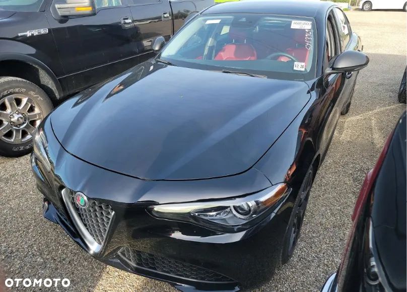 Alfa Romeo Giulia - 3