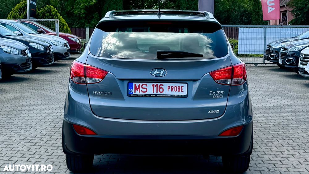 Hyundai ix35 2.0 CRDI 4WD Premium - 18