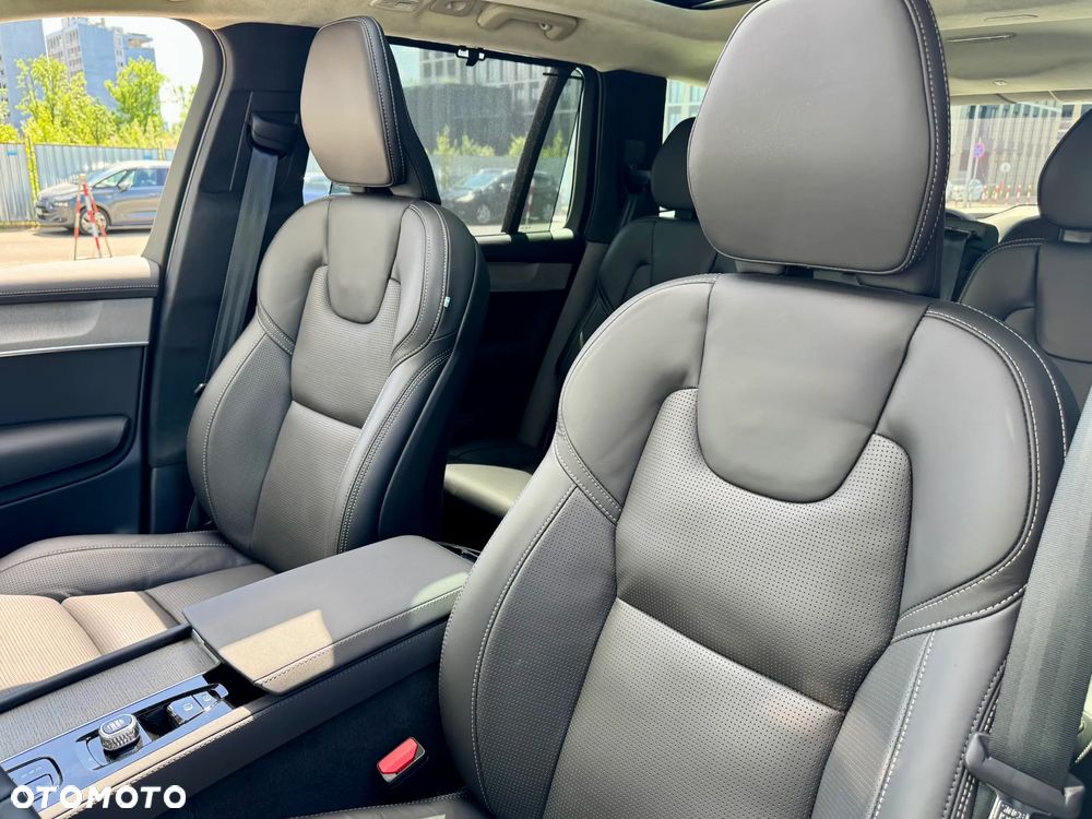 Volvo XC 90 T8 AWD Plug-In Hybrid Ultimate Bright 7os - 8