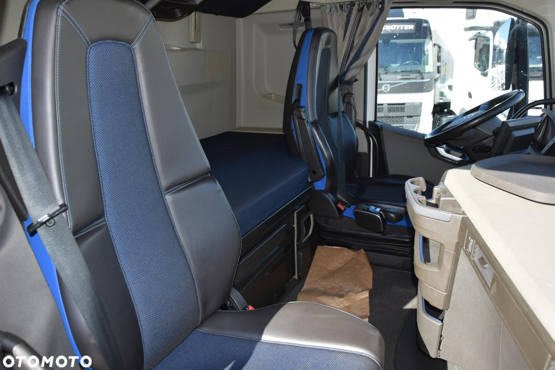 Volvo FH 500 Globetrotter XL - 16