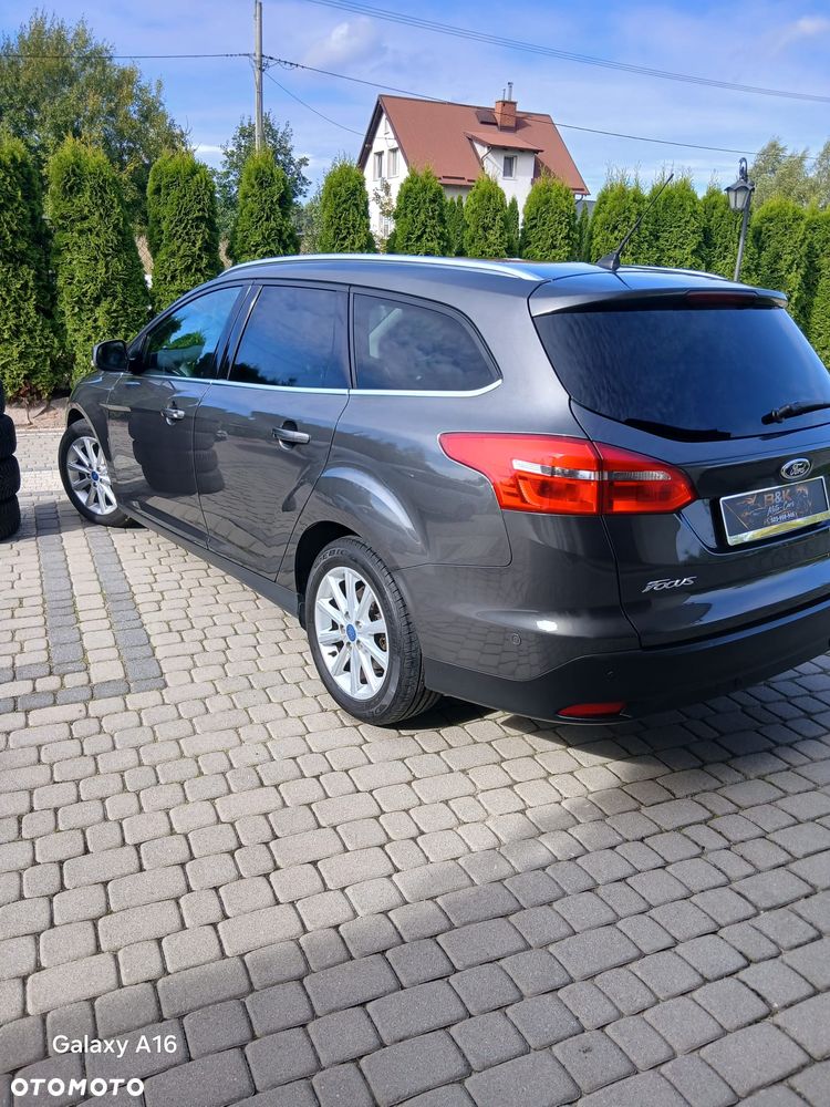 Ford Focus 1.5 TDCi DPF Start-Stopp-System Titanium - 5