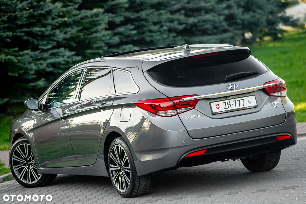 Hyundai i40 Kombi 1.7 CRDi DCT Premium - 14