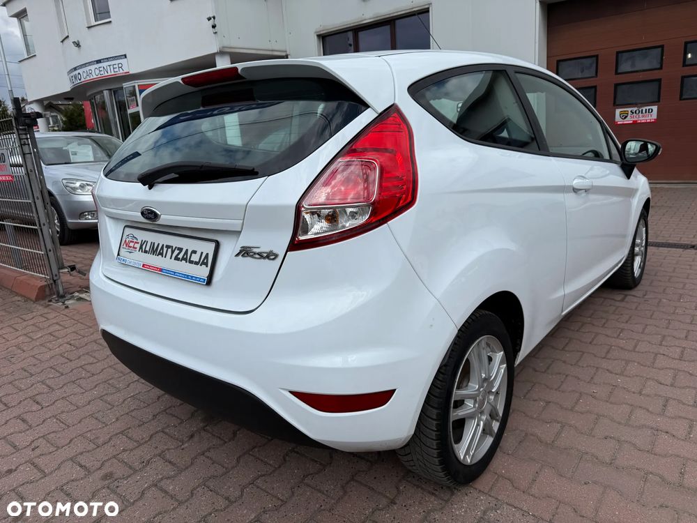 Ford Fiesta 1.25 Celebration - 8