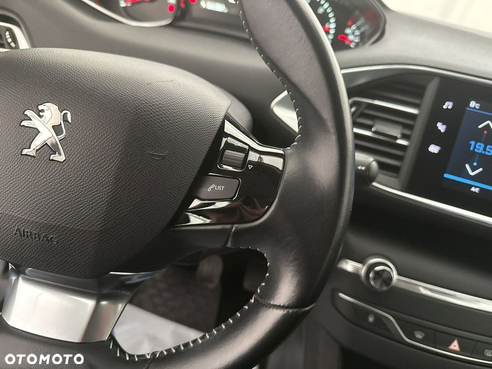 Peugeot 308 - 26