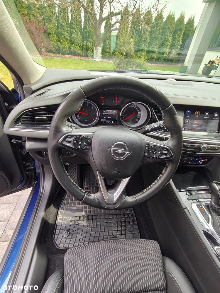 Opel Insignia 2.0 CDTI Enjoy S&S - 9