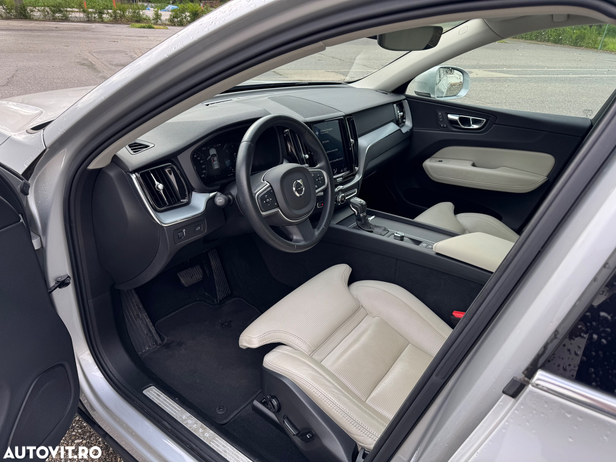 Volvo XC 60 D4 AWD Geartronic Momentum - 6