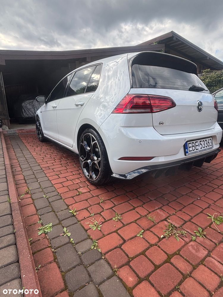 Volkswagen Golf R 4Motion (BlueMotion Technology) - 8