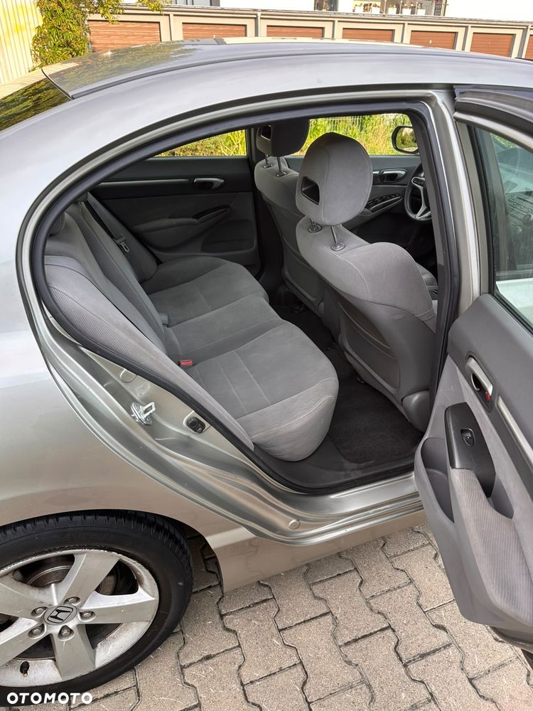 Honda Civic - 8