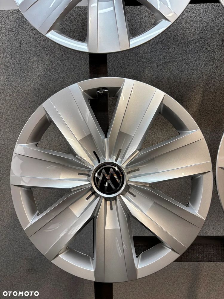 4 KOŁPAKI VW T-ROC 16'' NR. FABR. 2GA. 601.147 - 4
