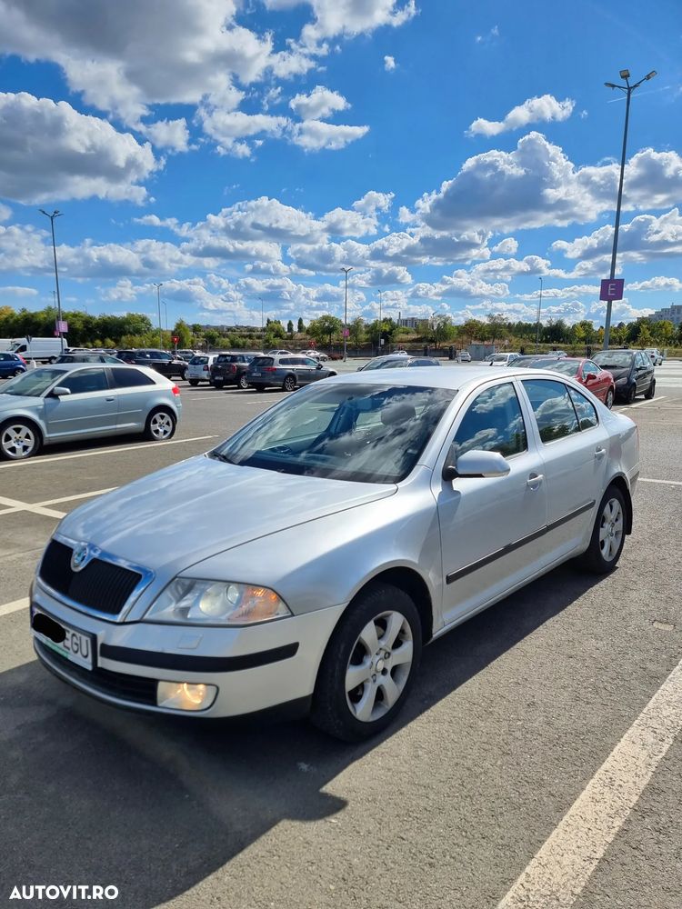 Skoda Octavia 2008 photo 2