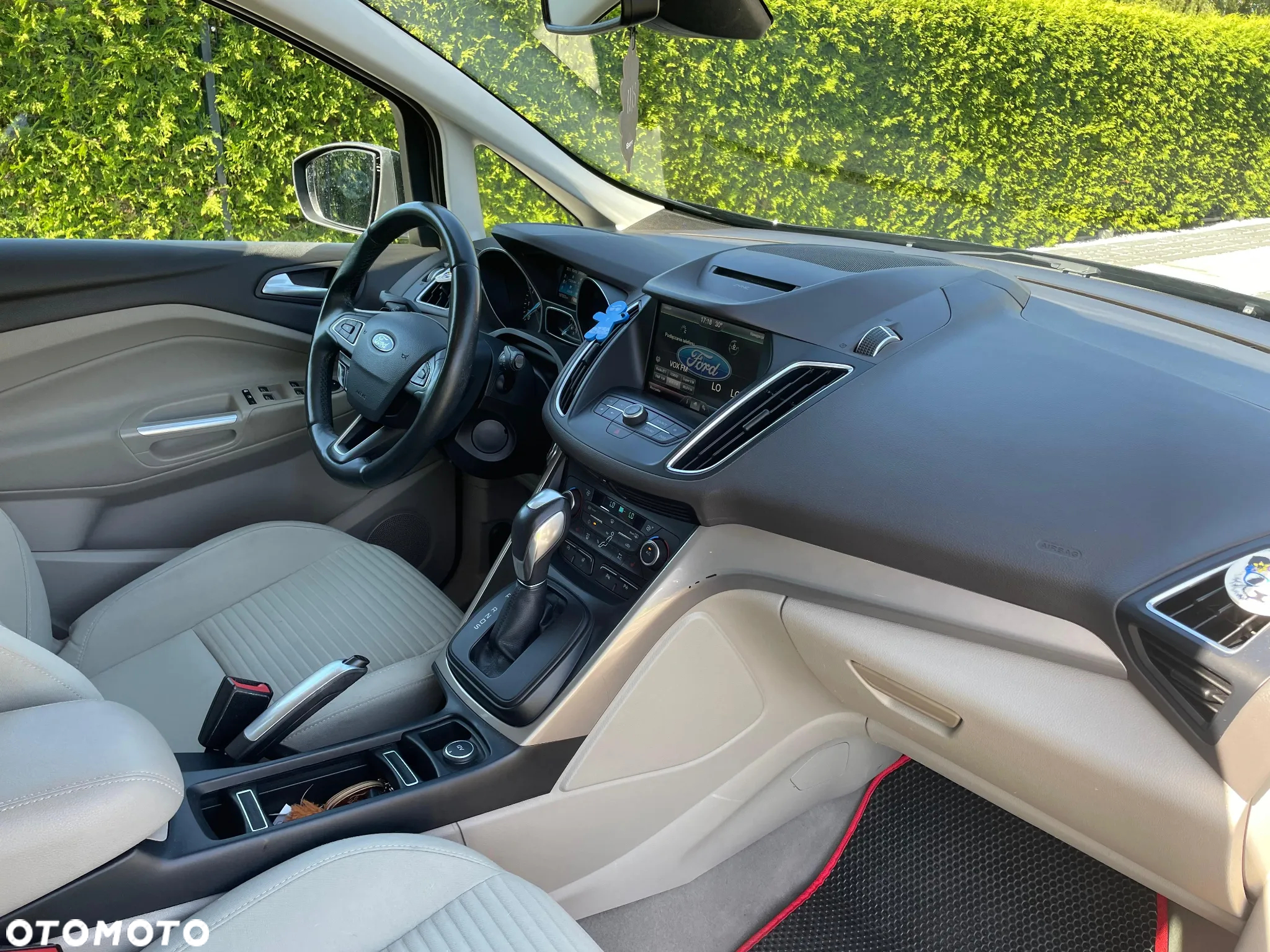 Ford C-MAX - 11