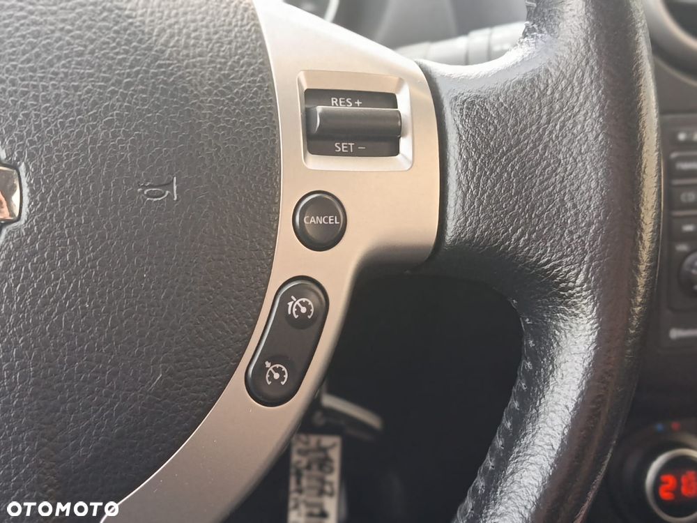 Nissan Qashqai+2 2.0 tekna - 23