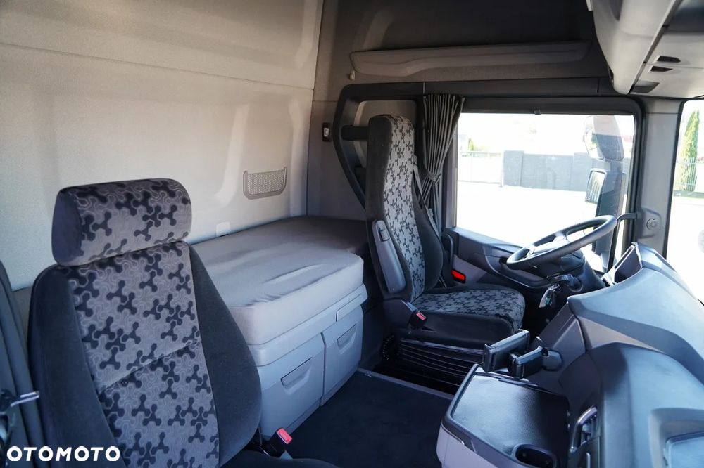 Scania R 450 / HYDRAULIKA / RETARDER / KLIMATYZACJA POSTOJOWA  / ALUFELGI / PO KONTRAKCIE SERWISOWYM / SPROWADZONA - 33