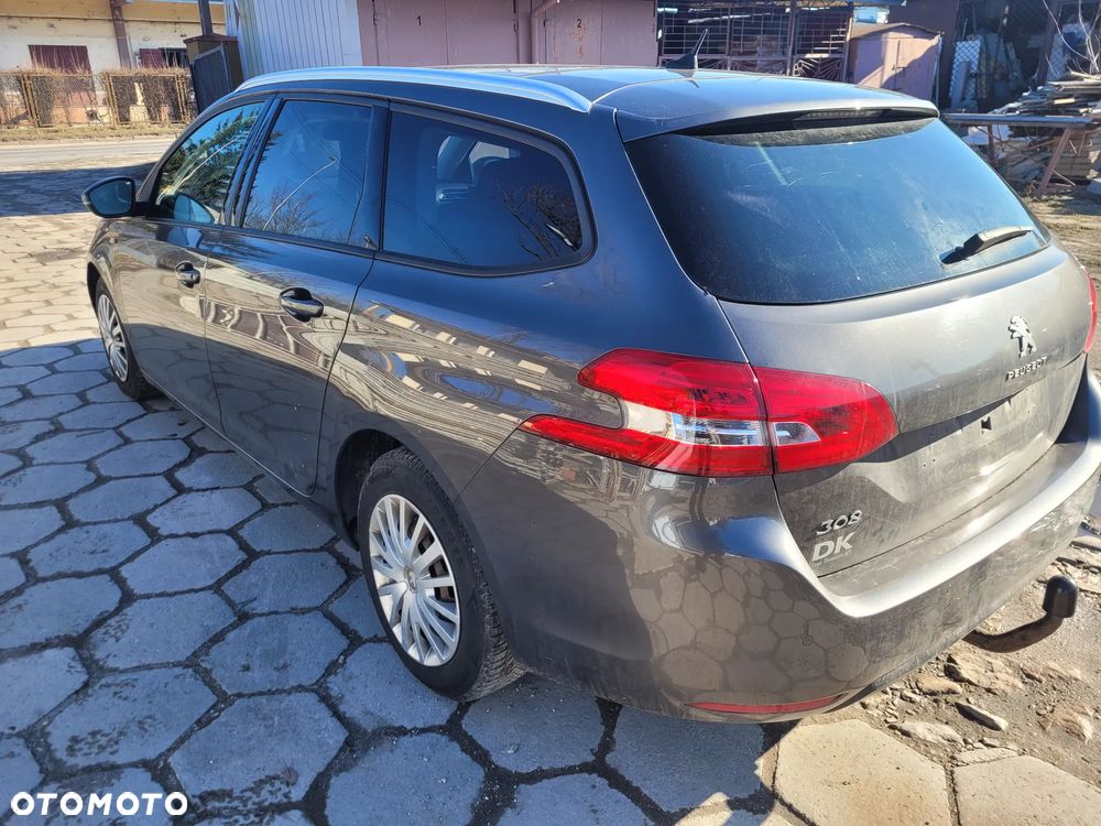 Peugeot 308 BlueHDi 120 Stop & Start Style - 4