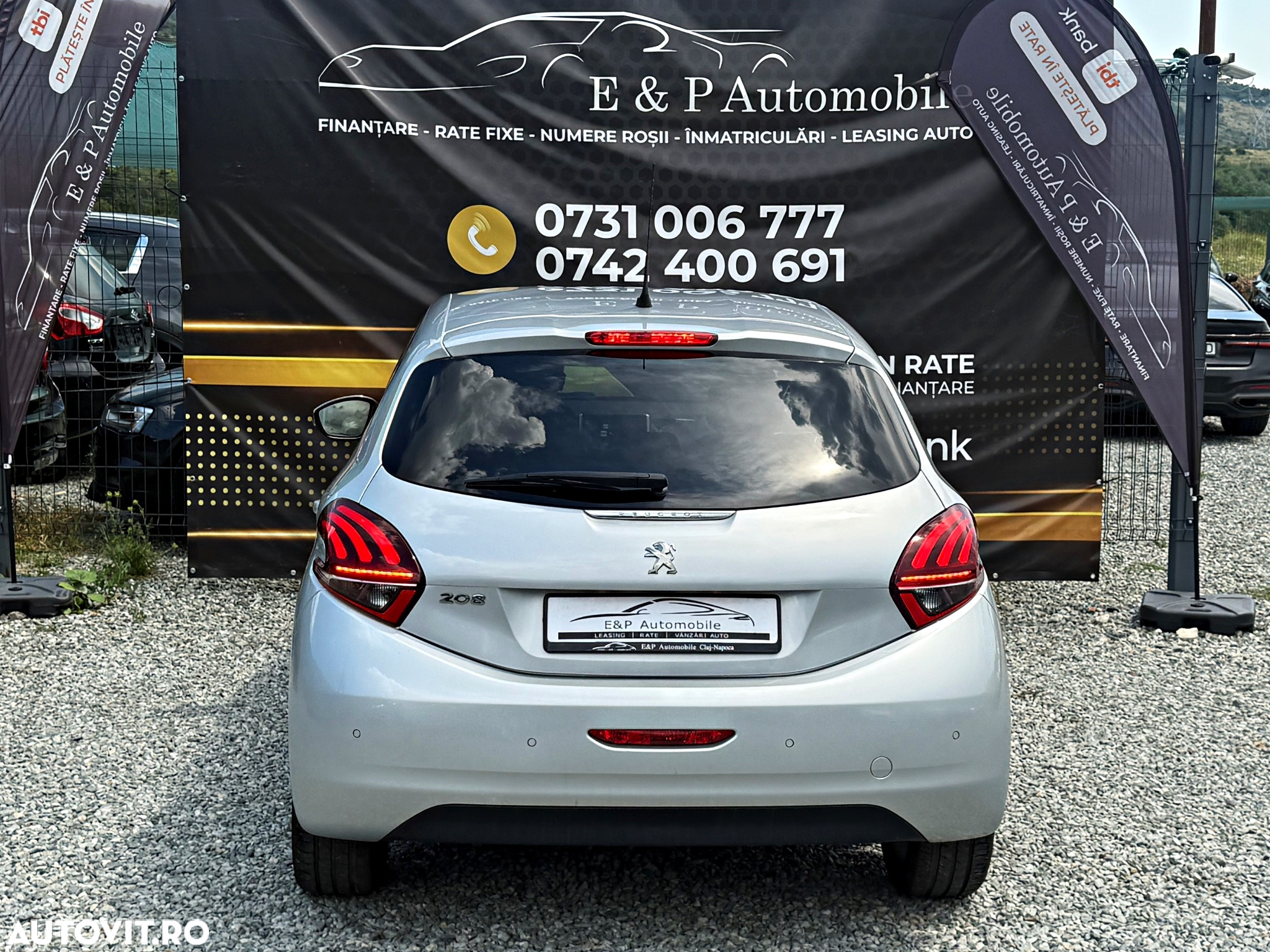 Peugeot 208 1.2 L PureTech Style - 12