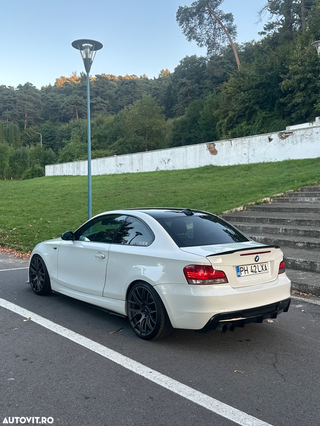 BMW Seria 1 135i Coupe Limited Edition Lifestyle mit M Sportpaket - 2