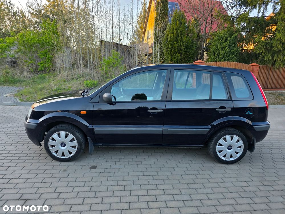 Ford Fusion 1.4 Trend - 11