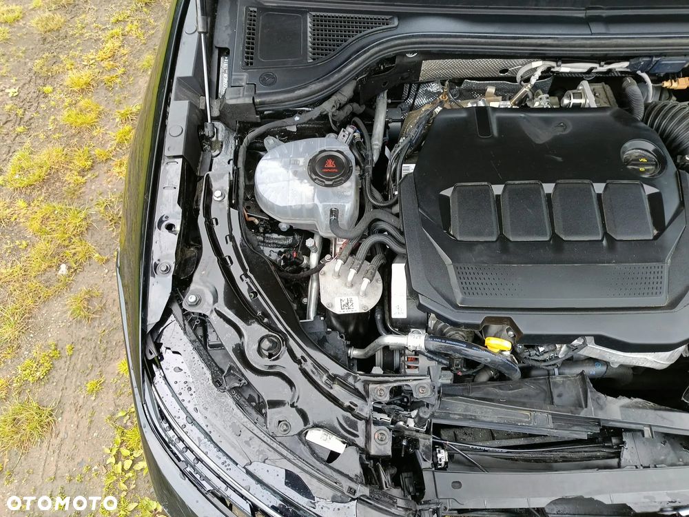 Volkswagen Passat 2.0 TDI SCR DSG - 19