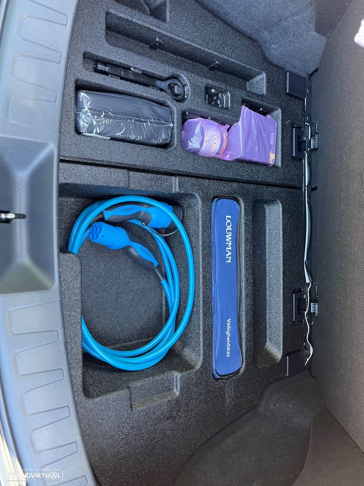 Lexus UX 300e Executive Line - 43