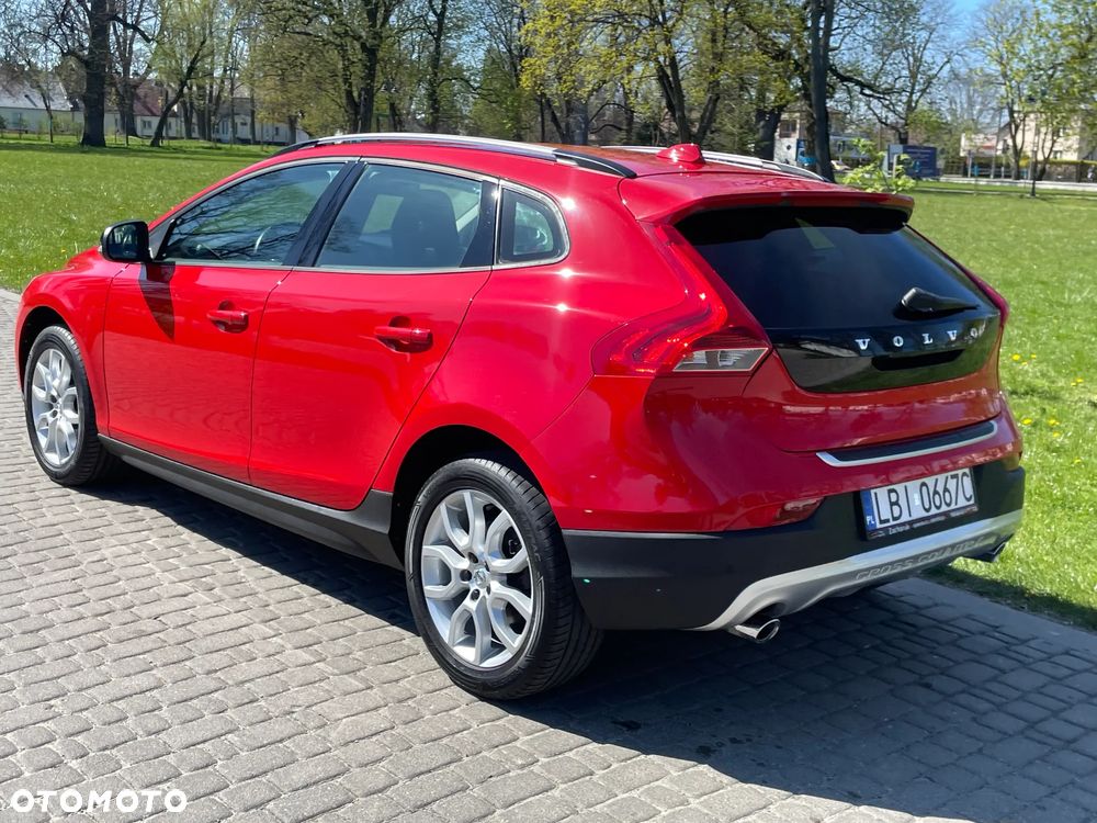 Volvo V40 Cross Country D3 Momentum - 10