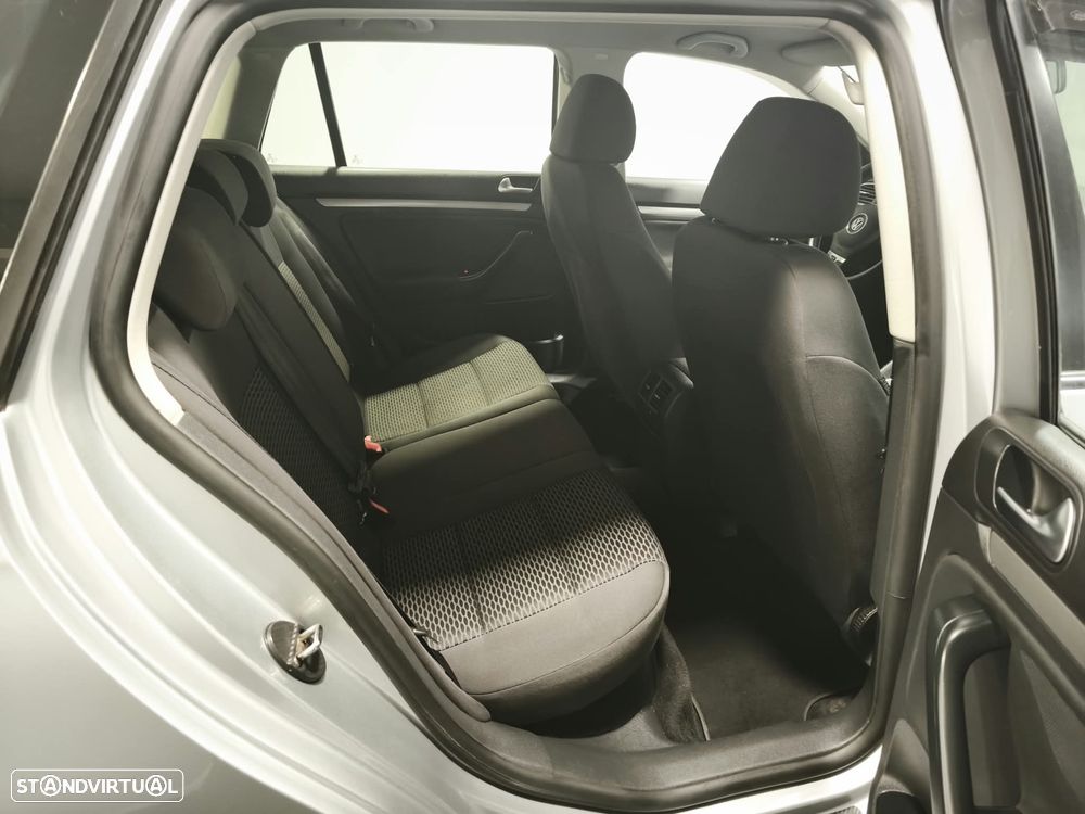 VW Golf Variant 1.6 TDi Confortline - 9
