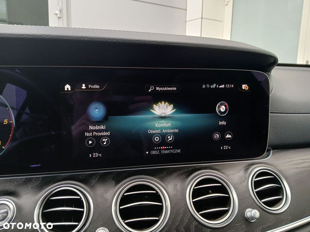 Mercedes-Benz Klasa E - 18