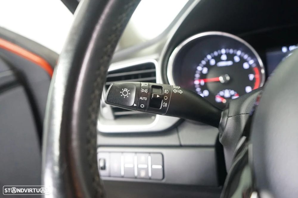 Kia XCeed 1.0 T-GDI Dynamic - 23