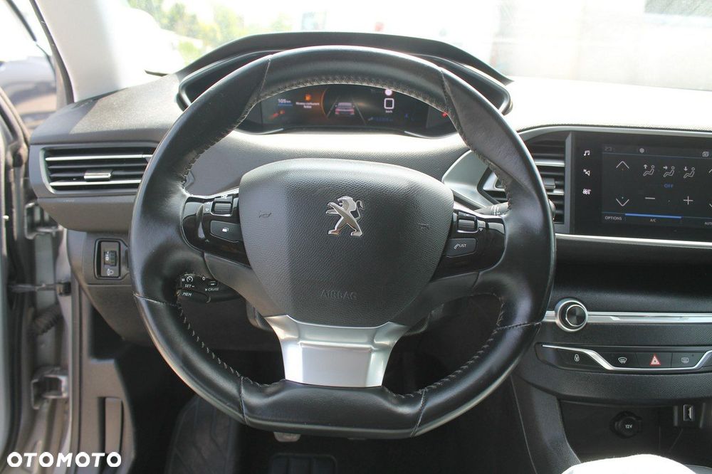 Peugeot 308 - 14