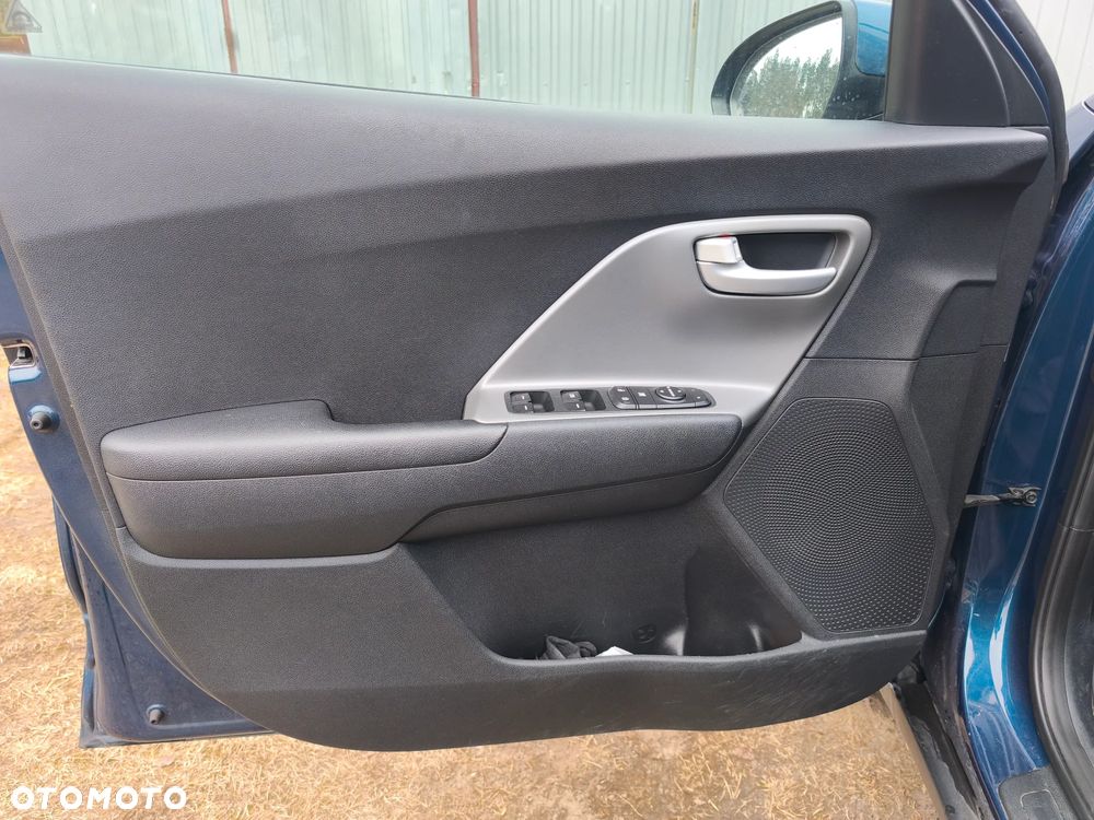 Kia Niro 1.6 GDI Hybrid L - 11