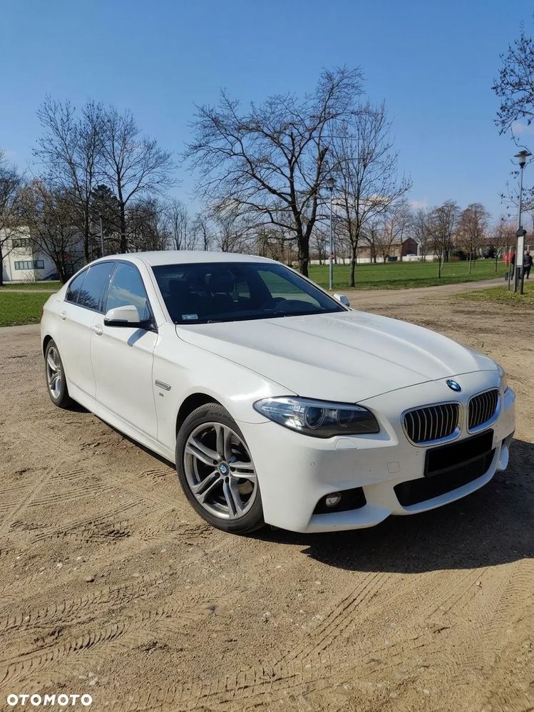 BMW Seria 5 520d xDrive Luxury Line - 3