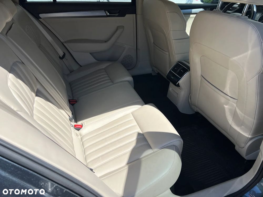 Skoda Superb 2.0 TDI Ambition DSG7 - 15