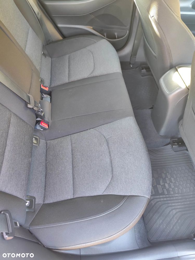 Hyundai i30 - 19