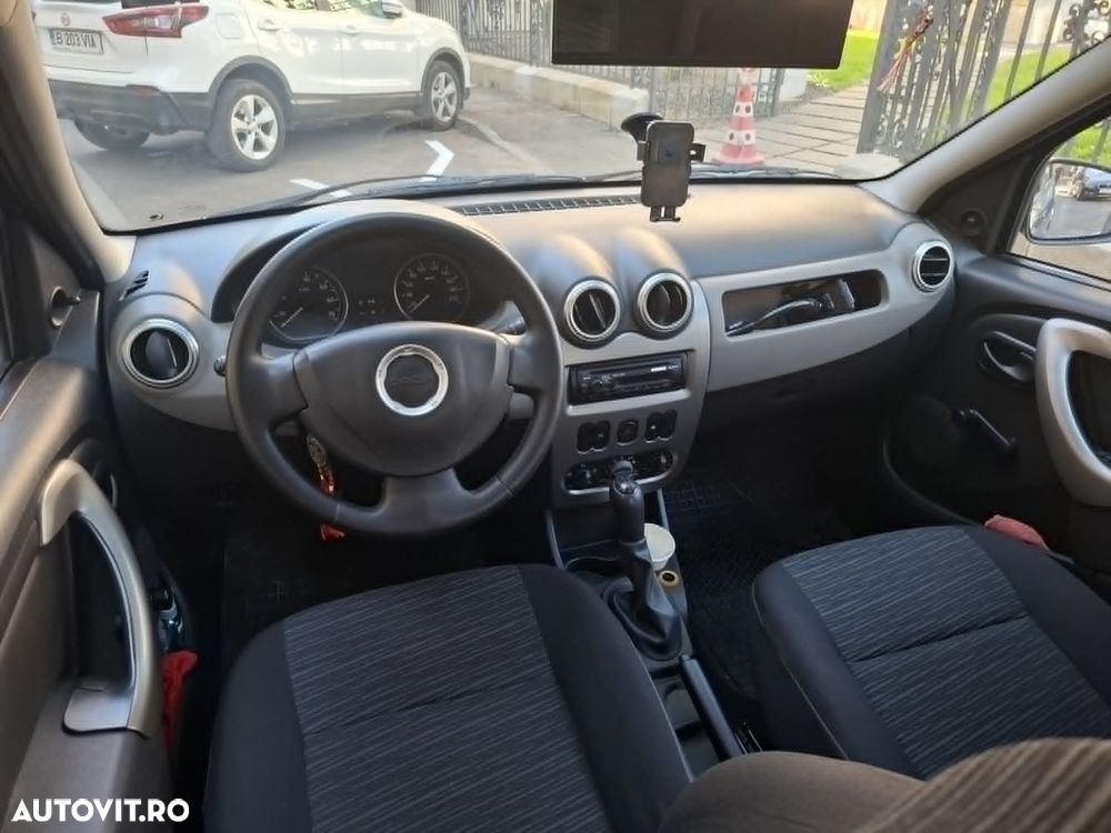 Dacia Logan 1.4 MPI - 6