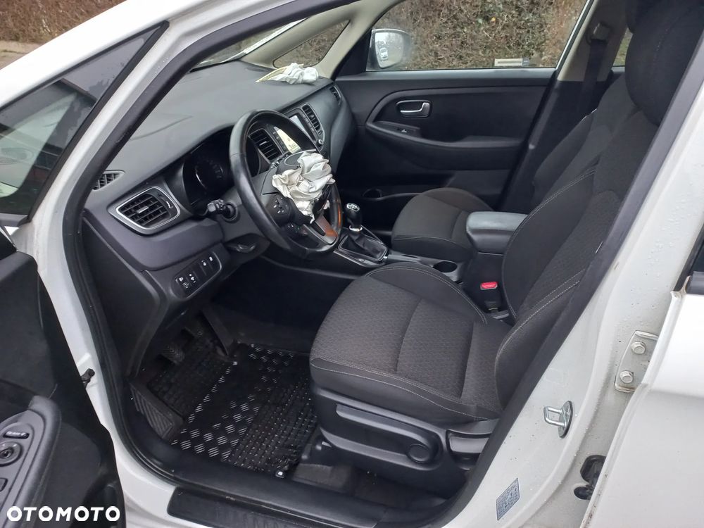 Kia Carens 1.6 GDI Business Line EU6 - 17