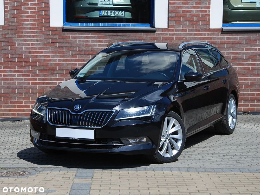 Skoda Superb 1.5 TSI Style DSG - 34